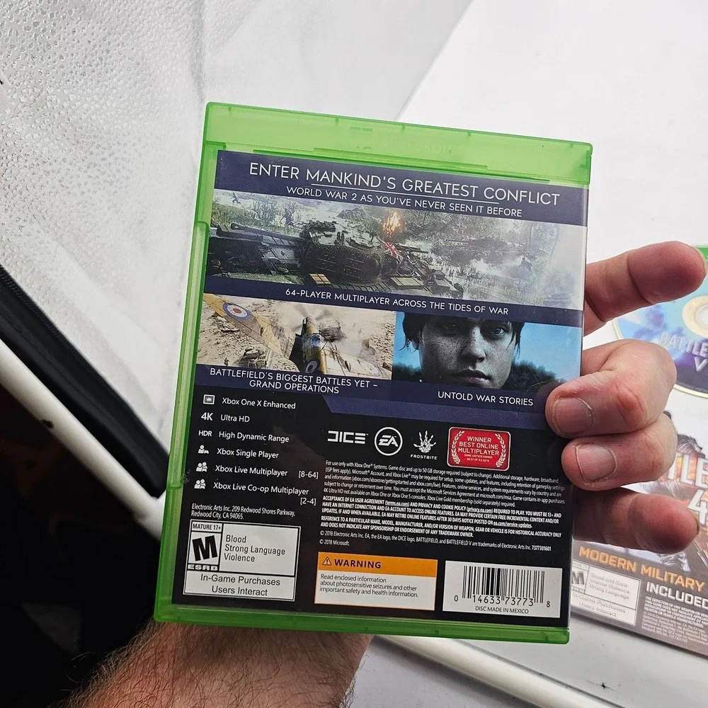Battlefield V Microsoft Xbox One Video Game Case Disc Insert EA DICE Shooter M
